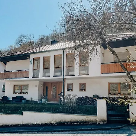 Baumhaus - Kleines Ferienglueck Apartmán *